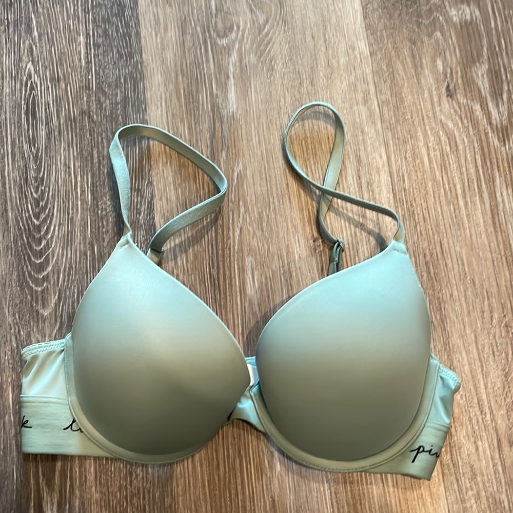 PINK victoria’s secret wear everywhere push up bra